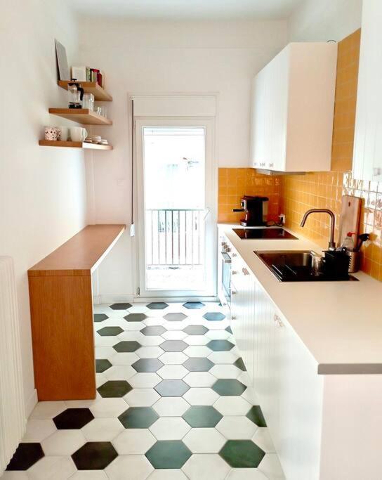 Stylish City Flat Near Promenade Thessalonique Extérieur photo